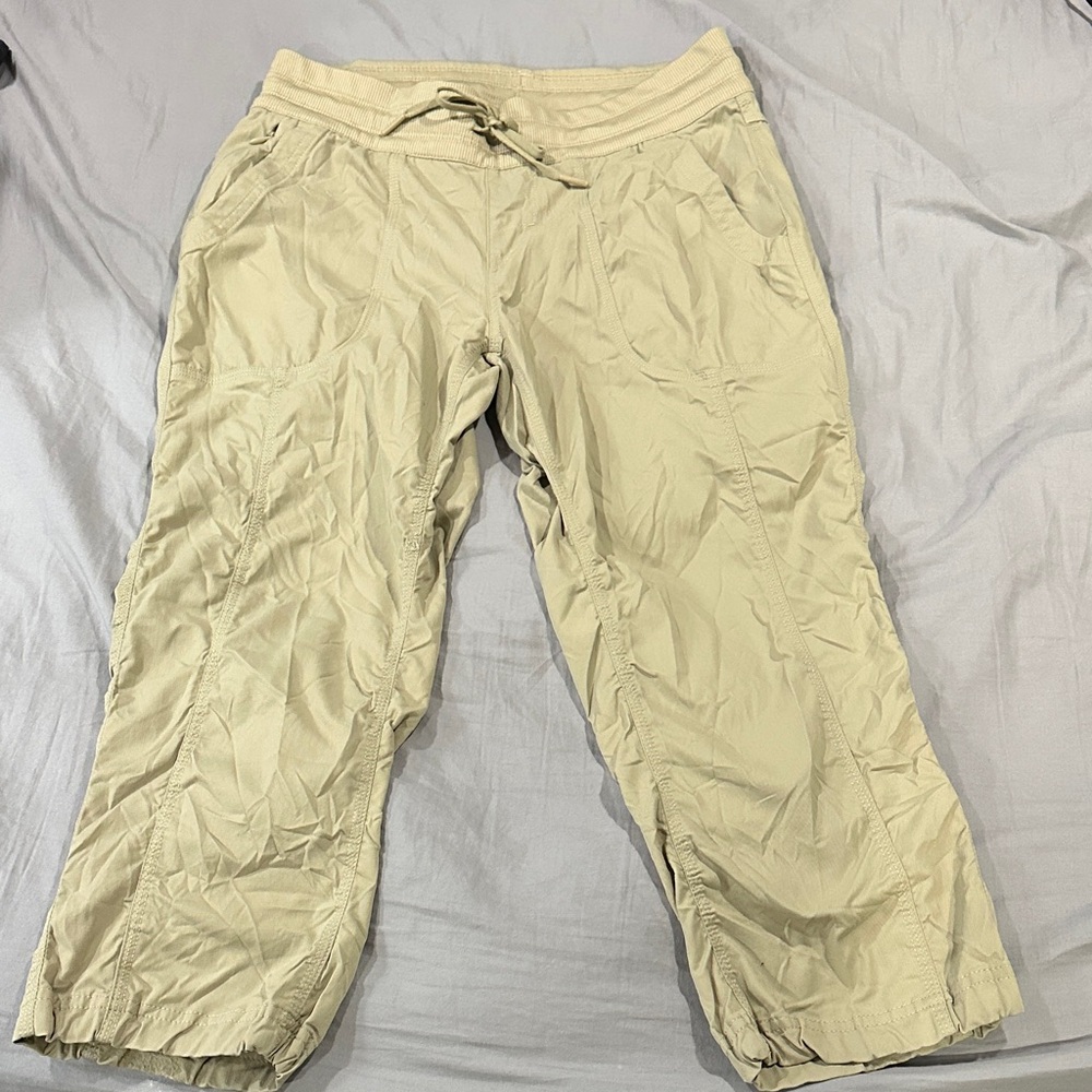 The North Face Women's Tan Capris Aphrodite pant